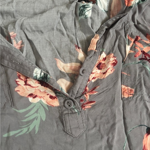 Torrid Harper Grey Floral Challis Pullover Blouse - Picture 5 of 7